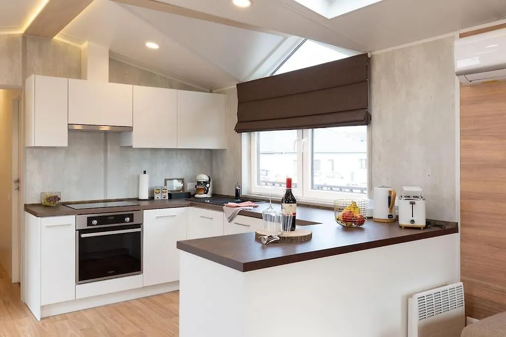 Gemuetliches, Voll Ausgestattes Tiny House Apartment Vilseck